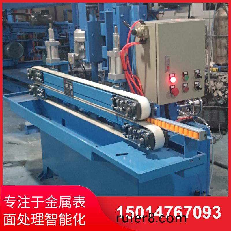 自(zi)動(dong)側麵砂光(guang)機(ji)供(gong)應