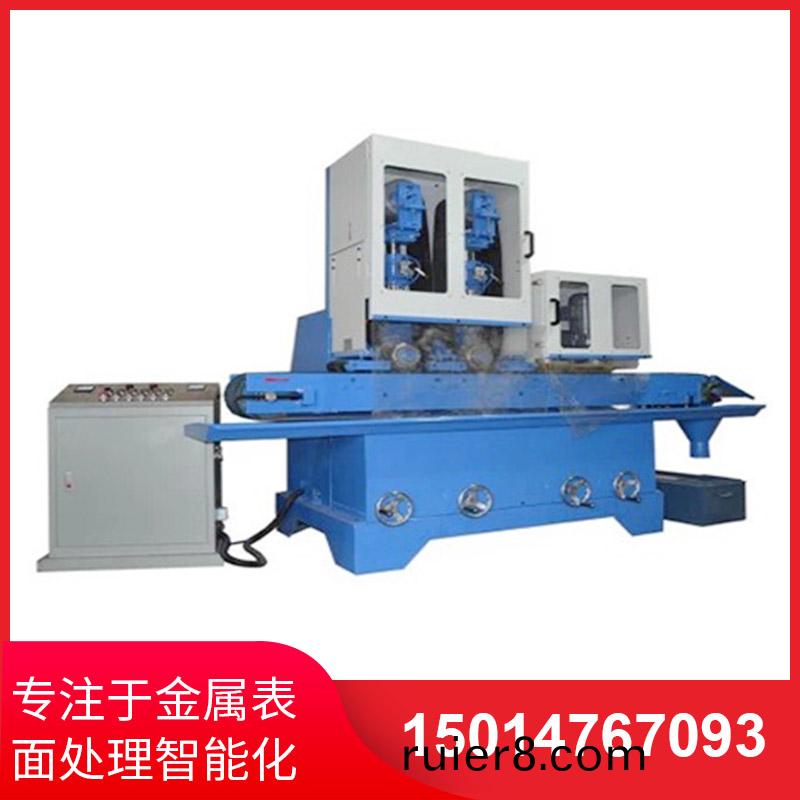 鋼(gang)絲輪(lun)自動(dong)拉絲(si)機(ji)的(de)工(gong)作原(yuan)理(li)